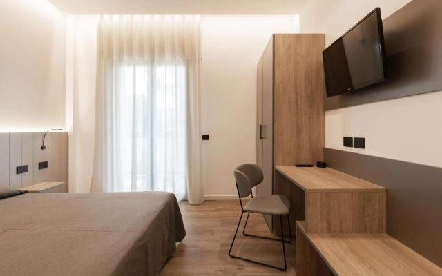 Renzo Hotel