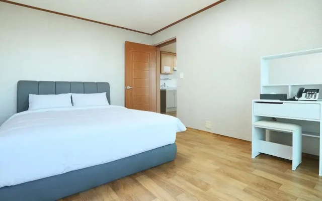Yangyang Beach Condo