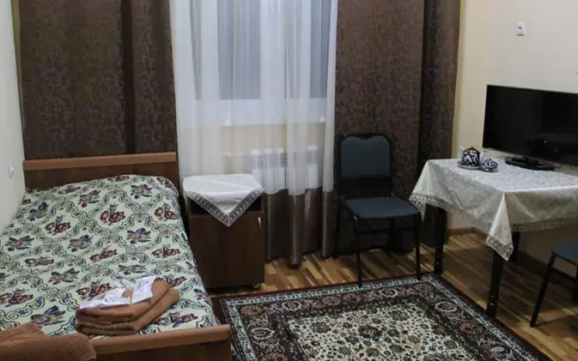 Inn Paxtasanoat Ilmiy Markazi