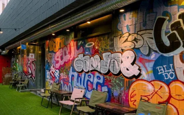 Bluedot Poshtel