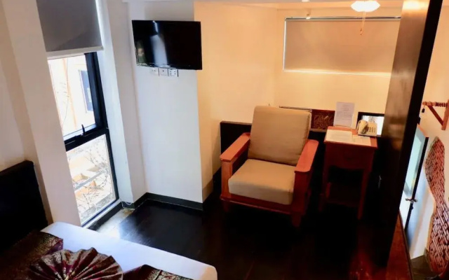 1004 Boutique Hotel