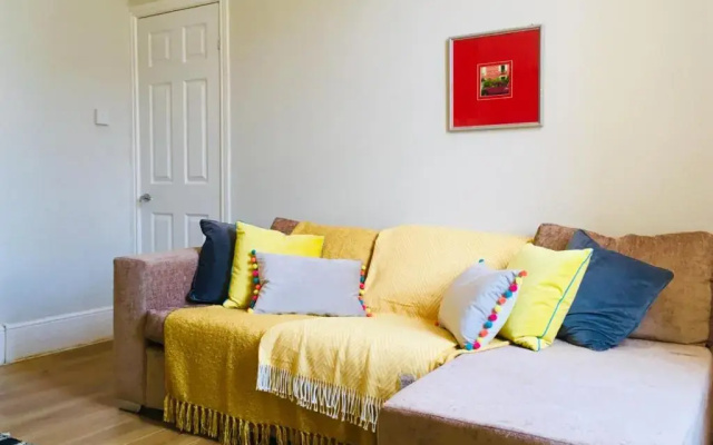Bright Apartment in the Heart of St Leonards