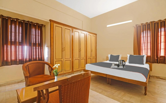 Capital O 89127 Hotel Samrat Palace