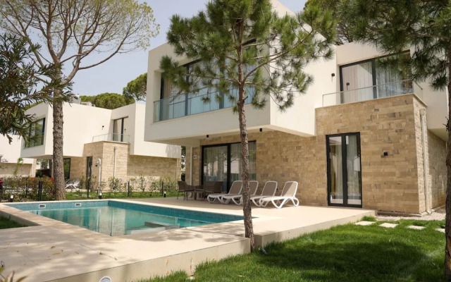 Sanpietro Vacation Deluxe Villa