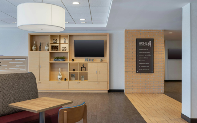 Home2 Suites by Hilton Milwaukee Brookfield