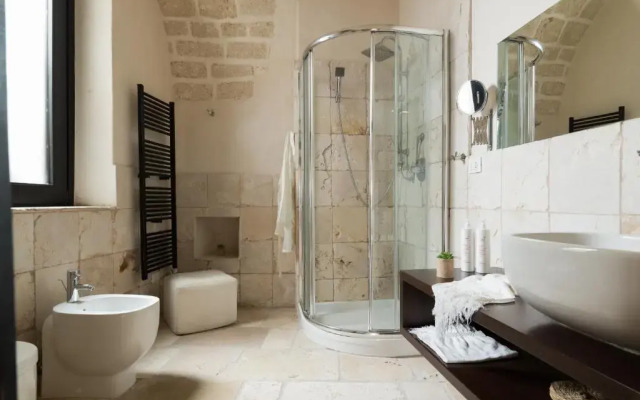 House 112 by Wonderful Italy