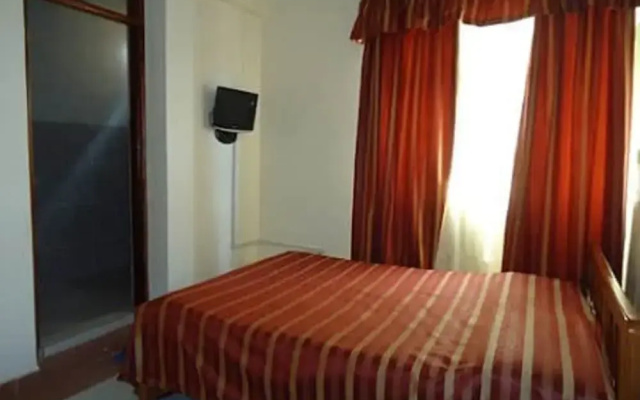 Kings Meat World Hotel