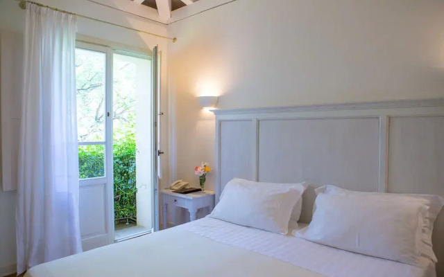Tarthesh Hotel