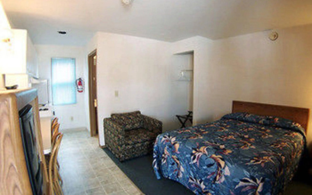 Sea Spray Motel