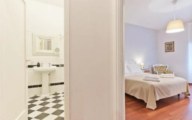 Liberty Trastevere B&B or Entiere Appartement