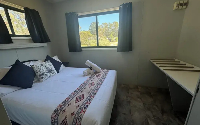 Hay Caravan Park