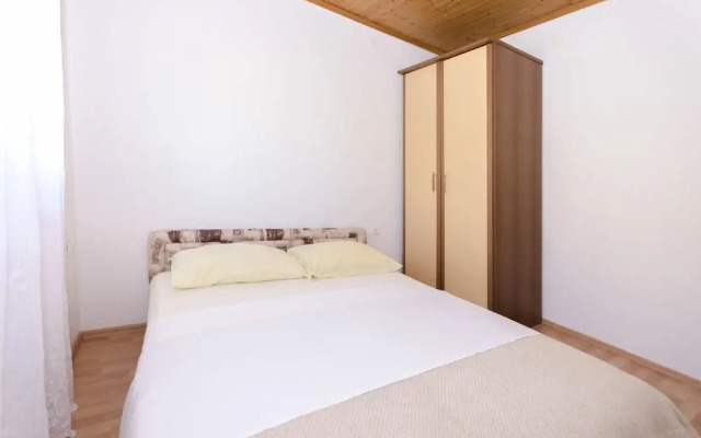 Apartments Romic