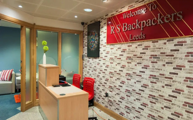Russell Scott Backpackers Hostel