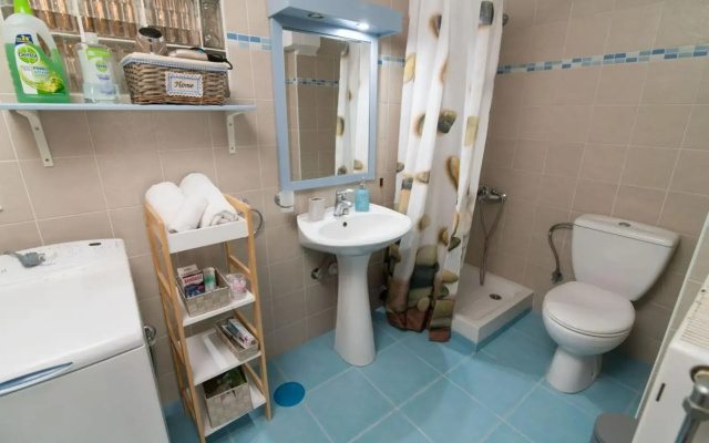 Lovely apartment just infront of the beach