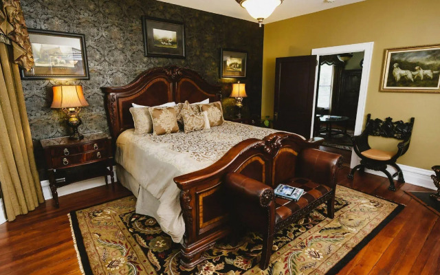 Biltmore Village Inn B&B