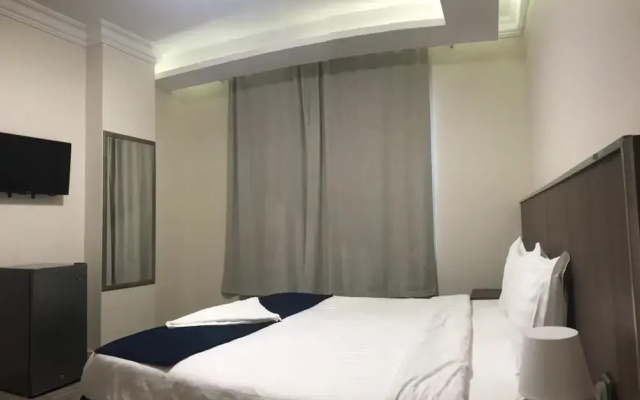 Hayaat Almadina Hotel