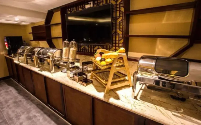 Sifangguan ・ Tiantai Hotel (Huaguoyuan Petronas Twin Towers Subway Station)