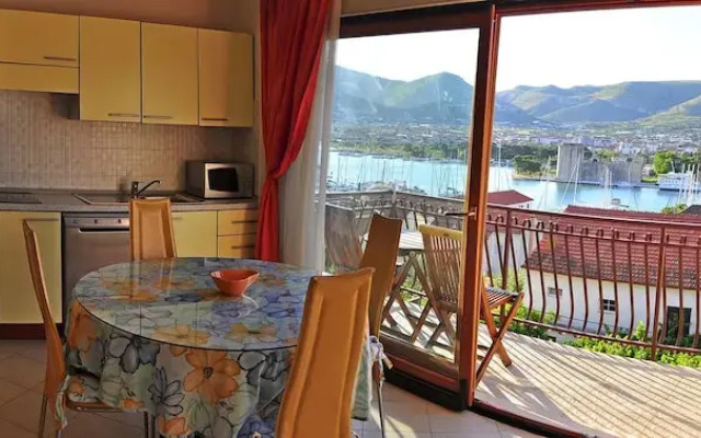 Stunning View Suite With Balcony