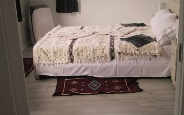 Malak Tingis