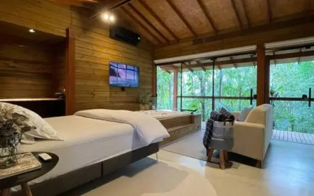 Cabana equipada em meio à natureza em Pomerode
