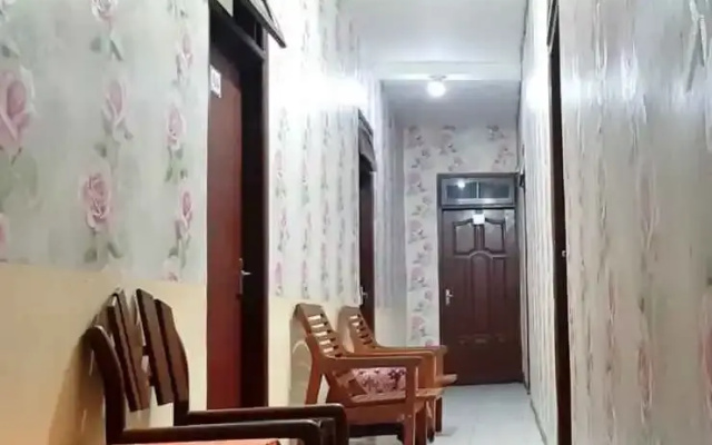 Dharmawati Stay at Surabaya