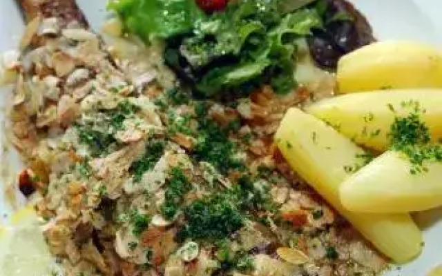 Royal Hotel-Restaurant Bonhomme