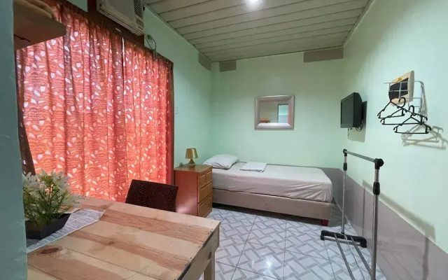 BnT Inn Cebu powered by Cocotel