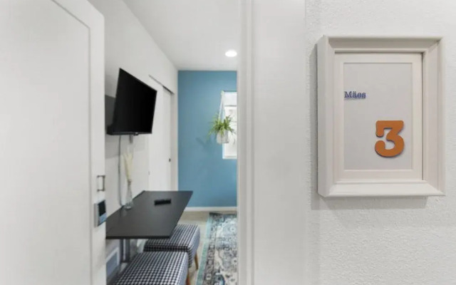 Ballard's sweet suites