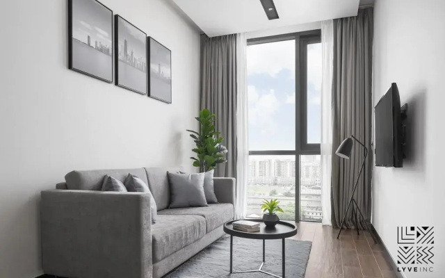 Luxcity Hotel & Apartment