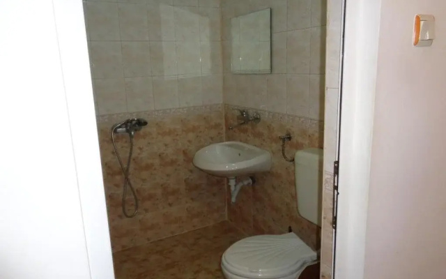 Gerovi Guest House