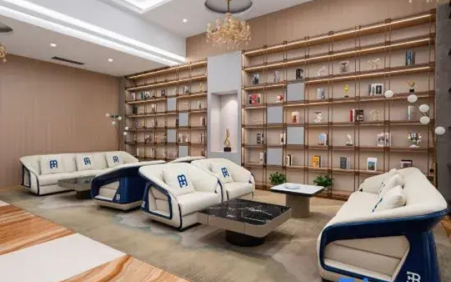 MEHOOD LESTIE Hotel (Zhanjiang Chikan Old Street Scenic Area)