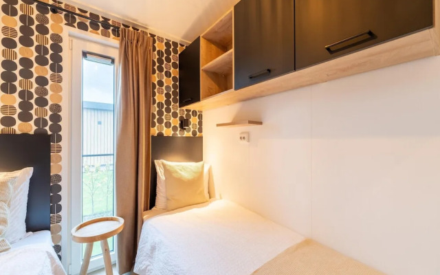 Holiday Home in 't Groene Hart on the Water