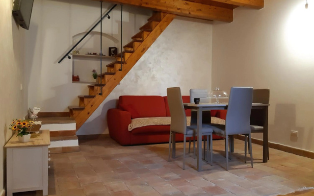 La casetta nel claustro 2