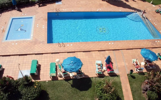 Apartamentos Los Tilos