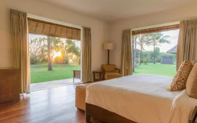 Beraban Beach House