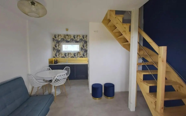 Poprzeczna 7
