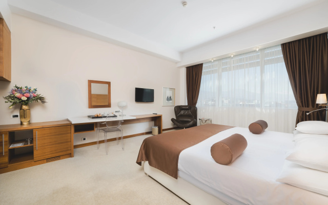 Hotel Aurel