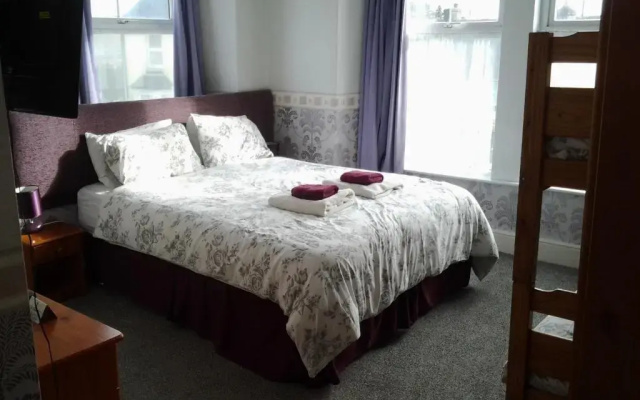 Mount View Hotel B&B