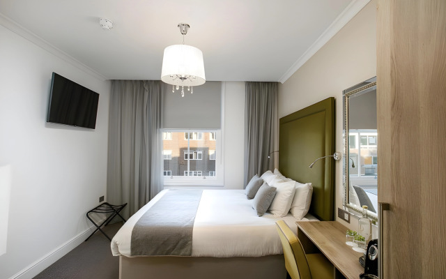 The Porchester Hotel