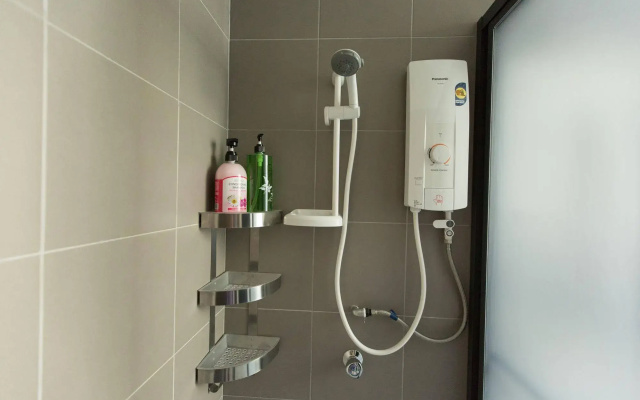 Summer Suites Bernice