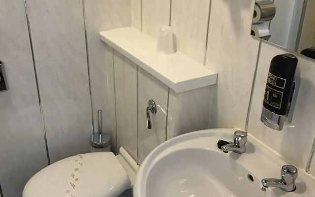 Queens Plaza Hotel