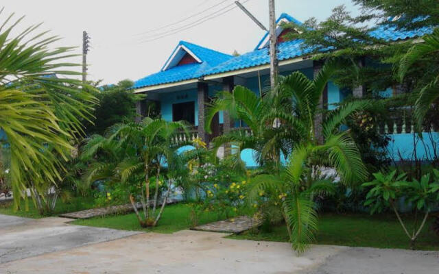 Отель Wangwaree Resort вид на фасад