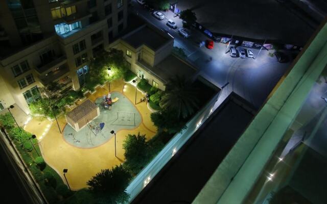 Отель City Nights Holiday Homes - Burj Al Nujoom Tower вид на фасад