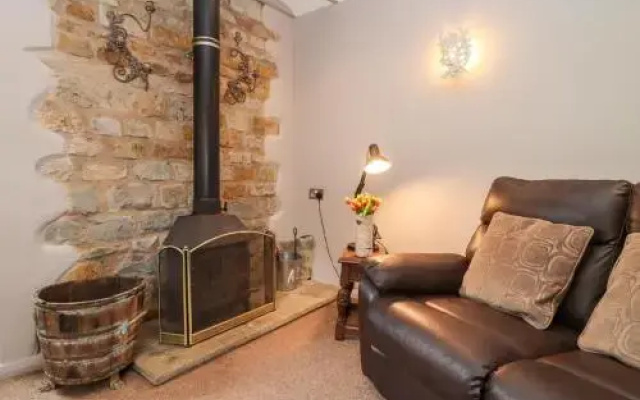 Distillers Cottage