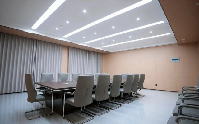 Отель Dacheng Business