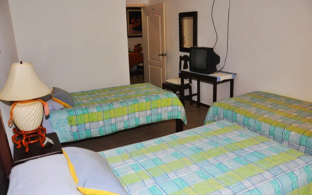 Hotel Casa de España La Ceiba