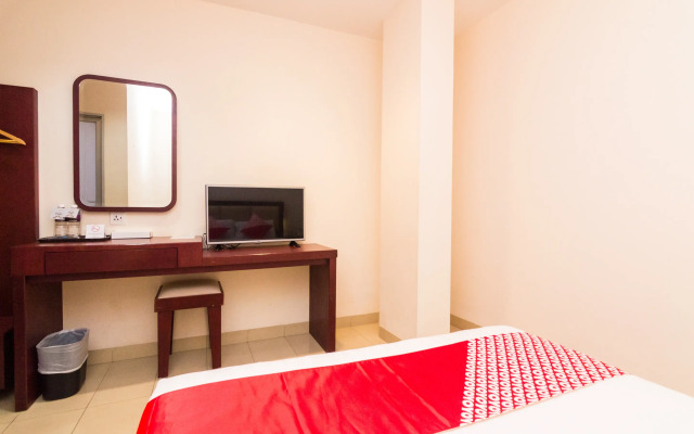Lovina Inn Nagoya Batam