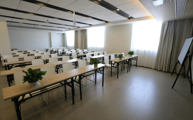 Hanting Hotel Liuan Jinzhai Avenue