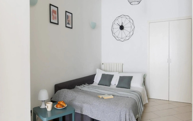 Corso Buenos Aires Apartment