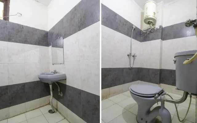Hotel Aman by OYO Rooms